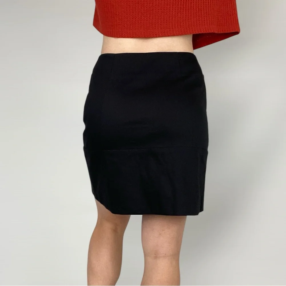 CUE Button Mini‎ Skirt High Rise Black Chic Streetwear
